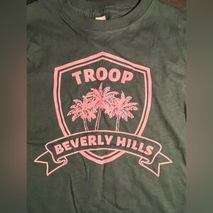 TROOP Beverly Hills Children’s shirt size 4 🌴🎀🌴🎀🎀🌴🎀🌴🎀🌴🎀🌴🎀🌴🎀🌴🎀🌴🎀